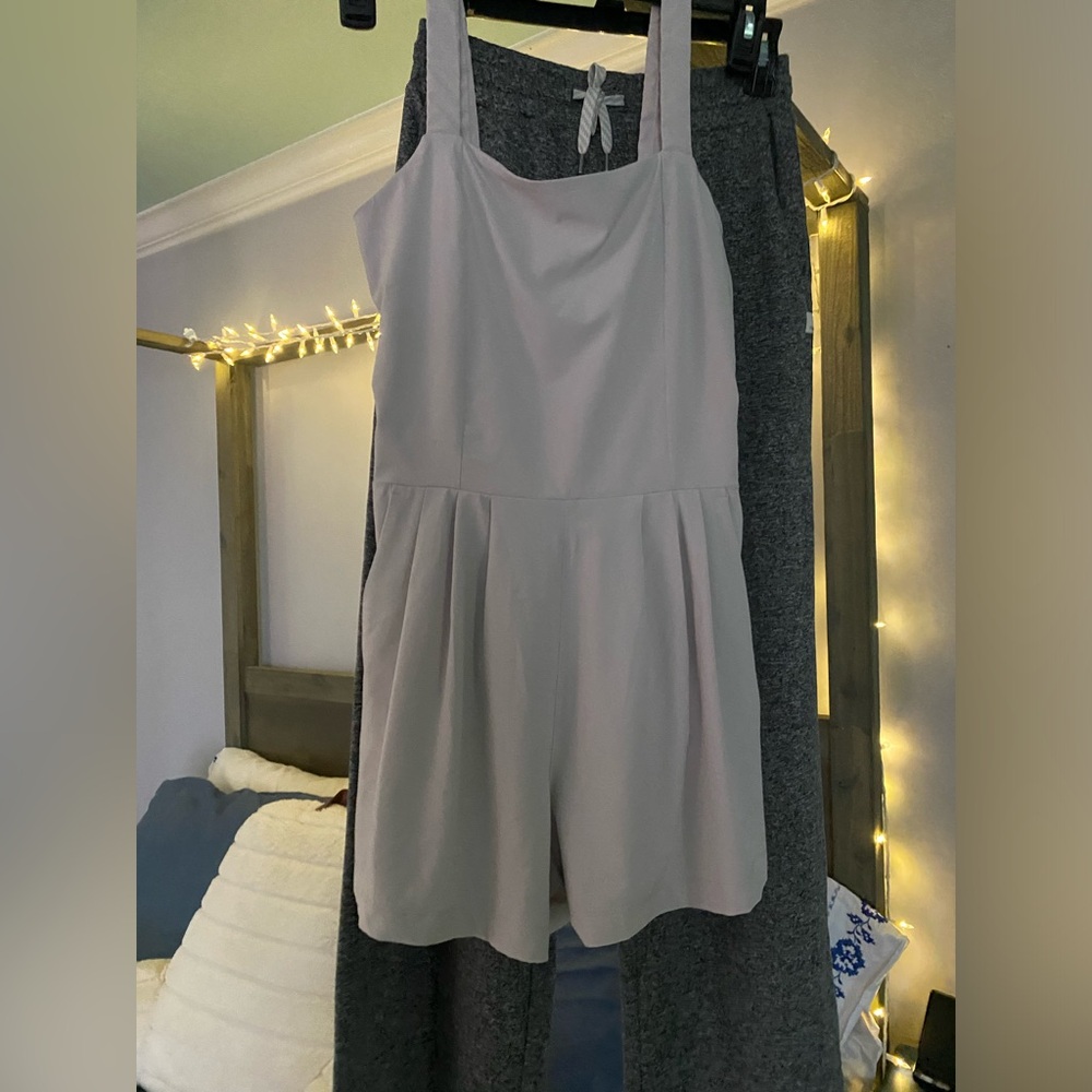 Pristine condition Vuori Villa Romper Sz Xs